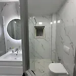 Insa Daily 地拉那