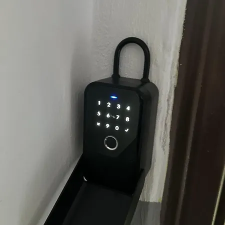 Insa Daily Apartamento Tirana
