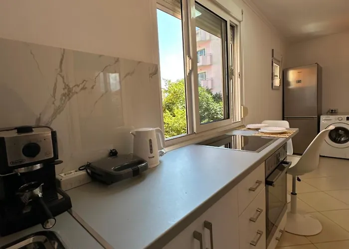 Insa Daily Апартаменты Тирана